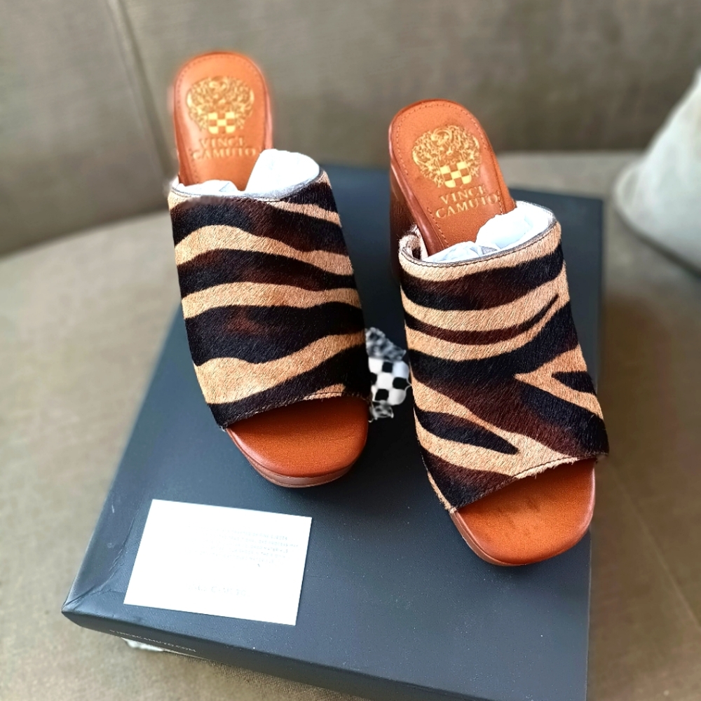 Vince Camuto Women's Zebra Print Mule Sandals - NEW